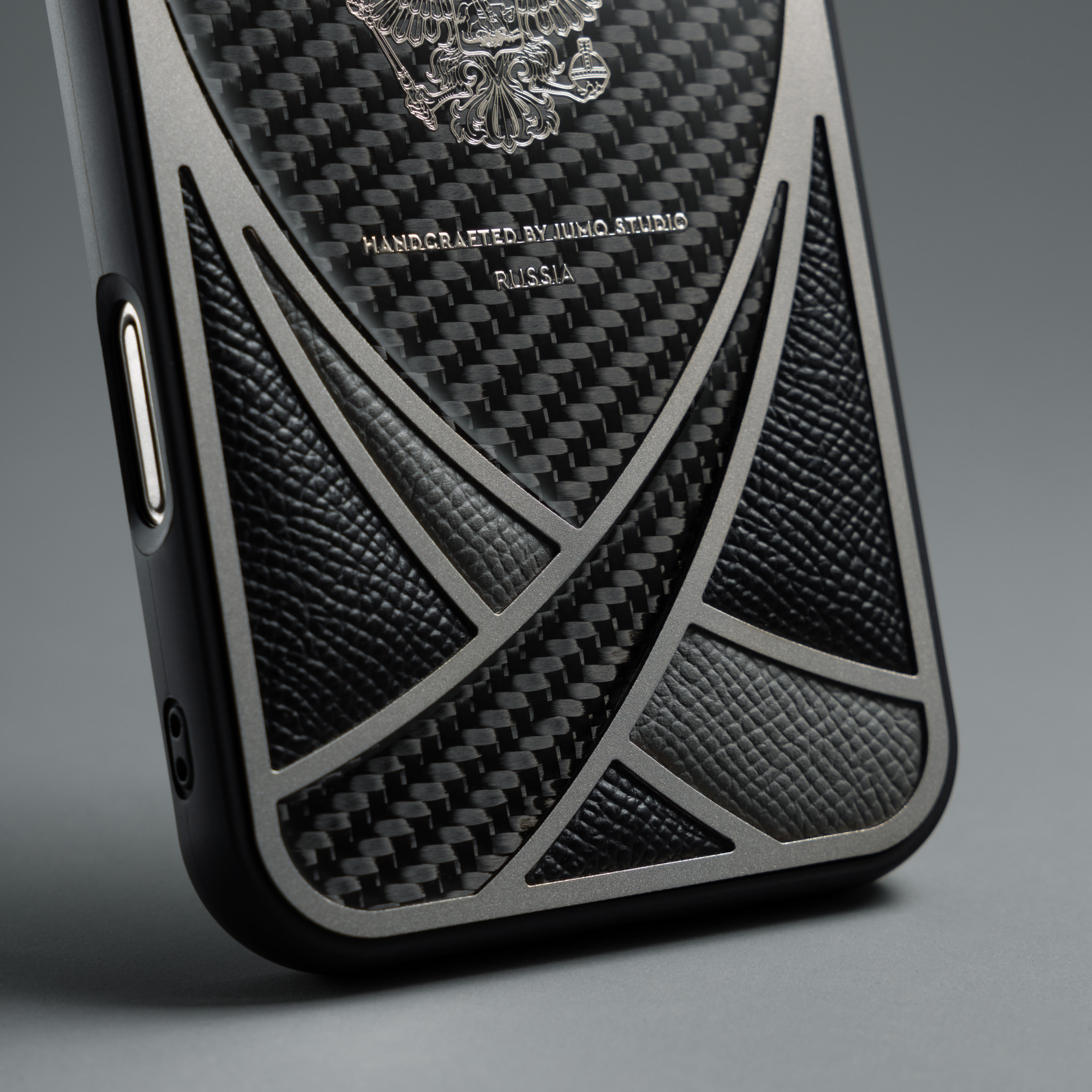 Чехол Steel Hide Dynamic